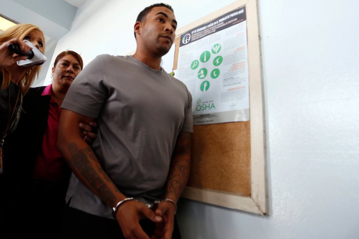 Don Omar fue arrestado por presunta violencia domestica